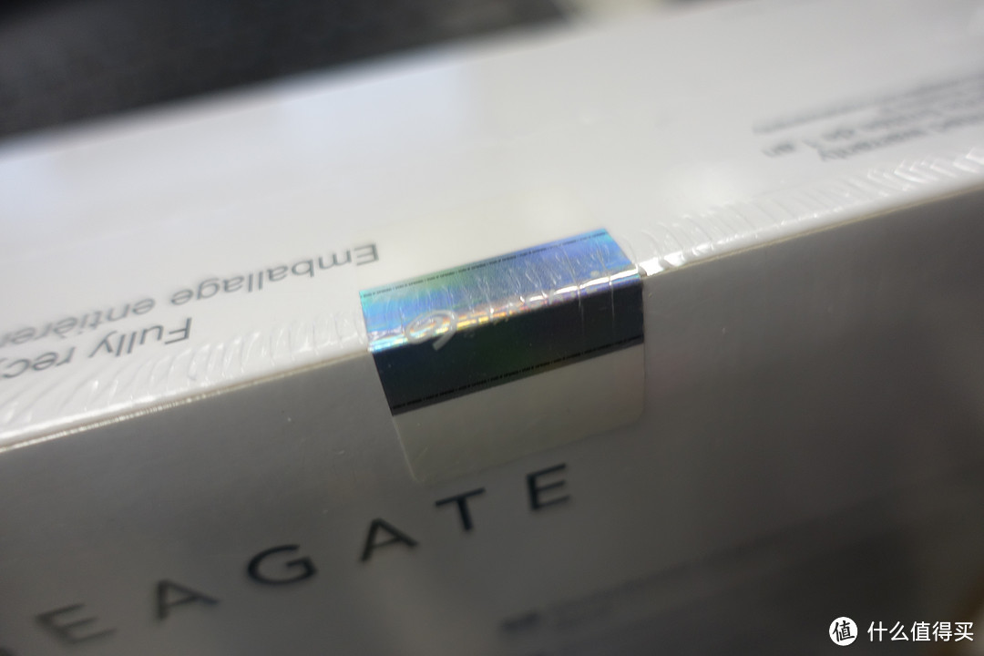 #原创新人# 大姐姐豪宅！Seagate 希捷 Expansion 新睿翼 8TB移动硬盘