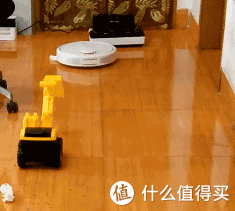 ʵսԾ֤ЧʣNEATO D8000 VS Сɨػ