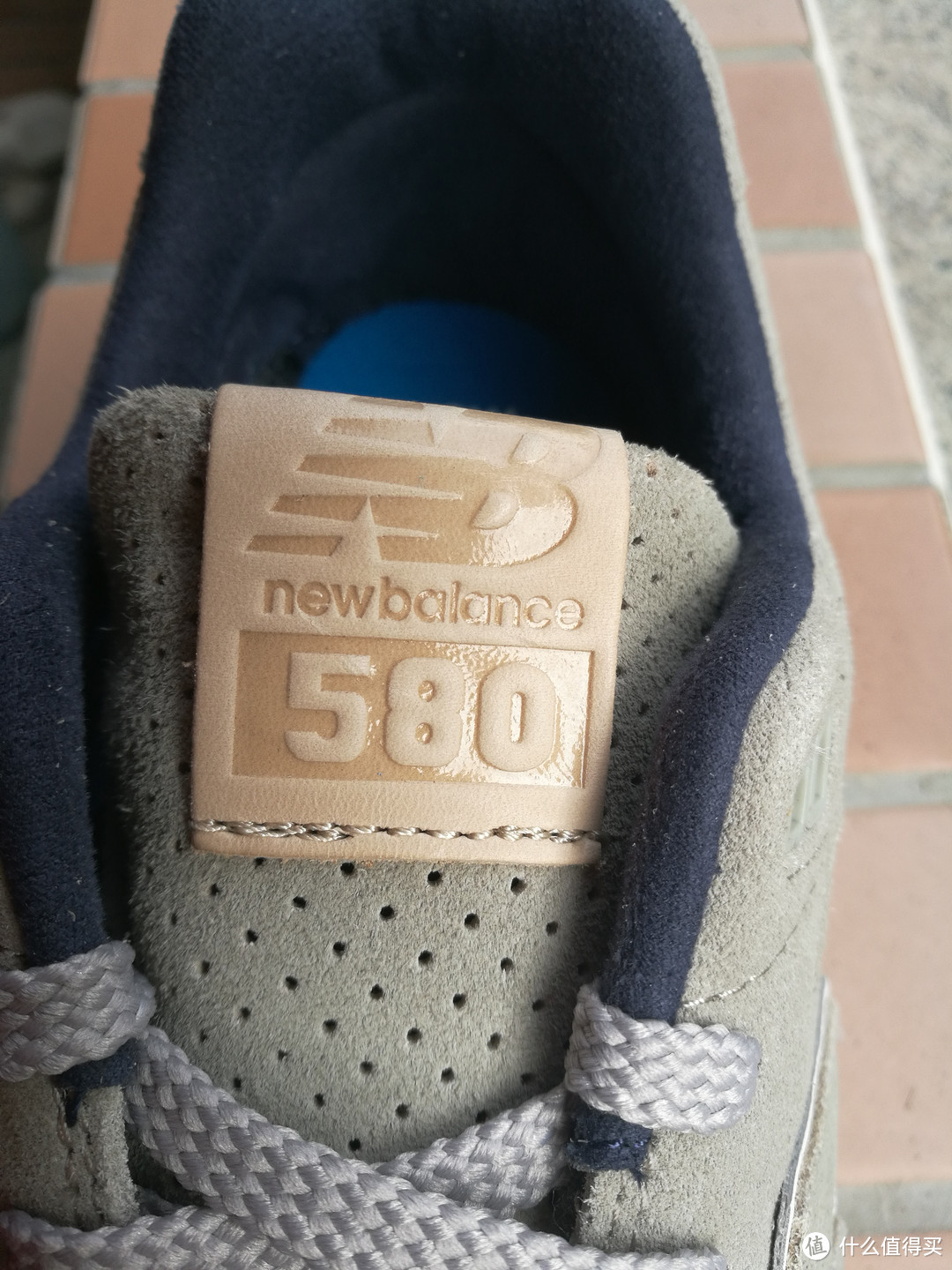 New Balance 580 休闲运动鞋