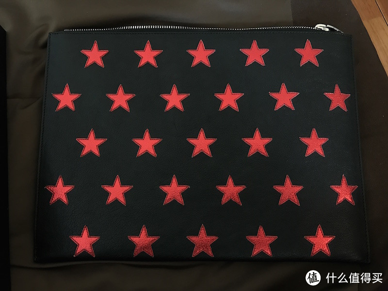 一面沉稳，一面风骚——Saint Laurent Paris 圣罗兰 手包（iPad包？）