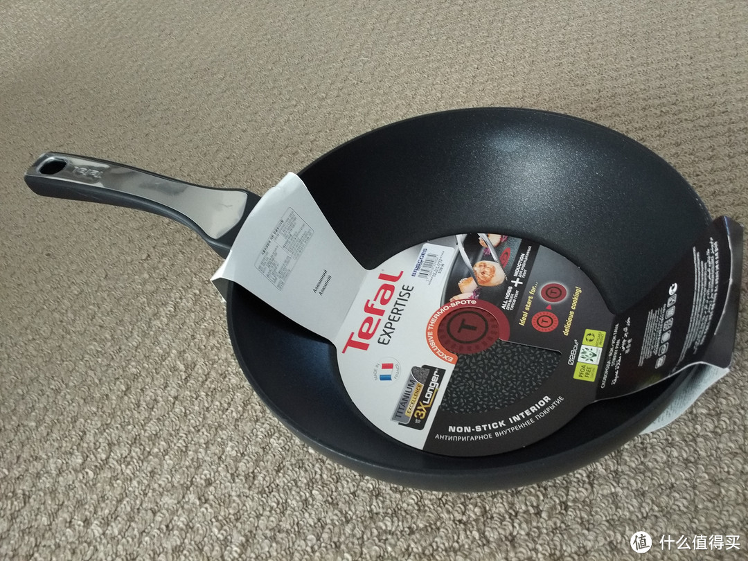 Tefal 法国特福 钛厨系列 不沾平底锅 晒单