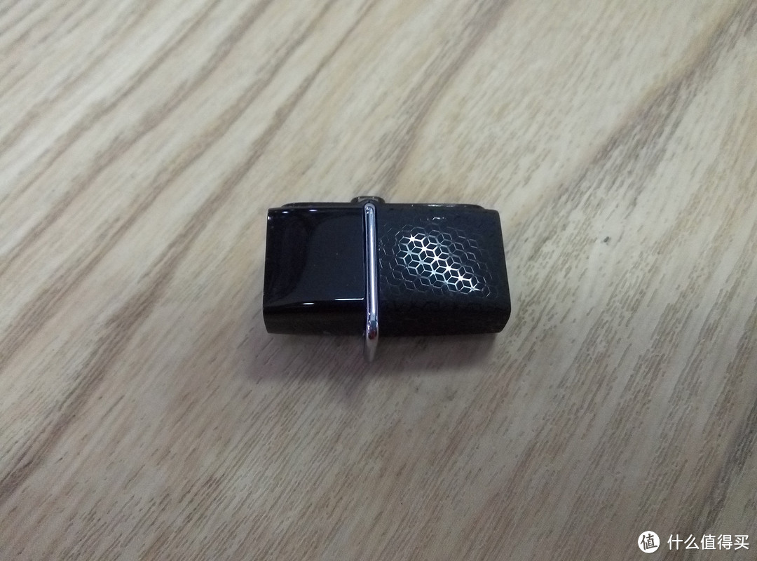 16G内存手机的妥协办法：SanDisk 闪迪 64G U盘