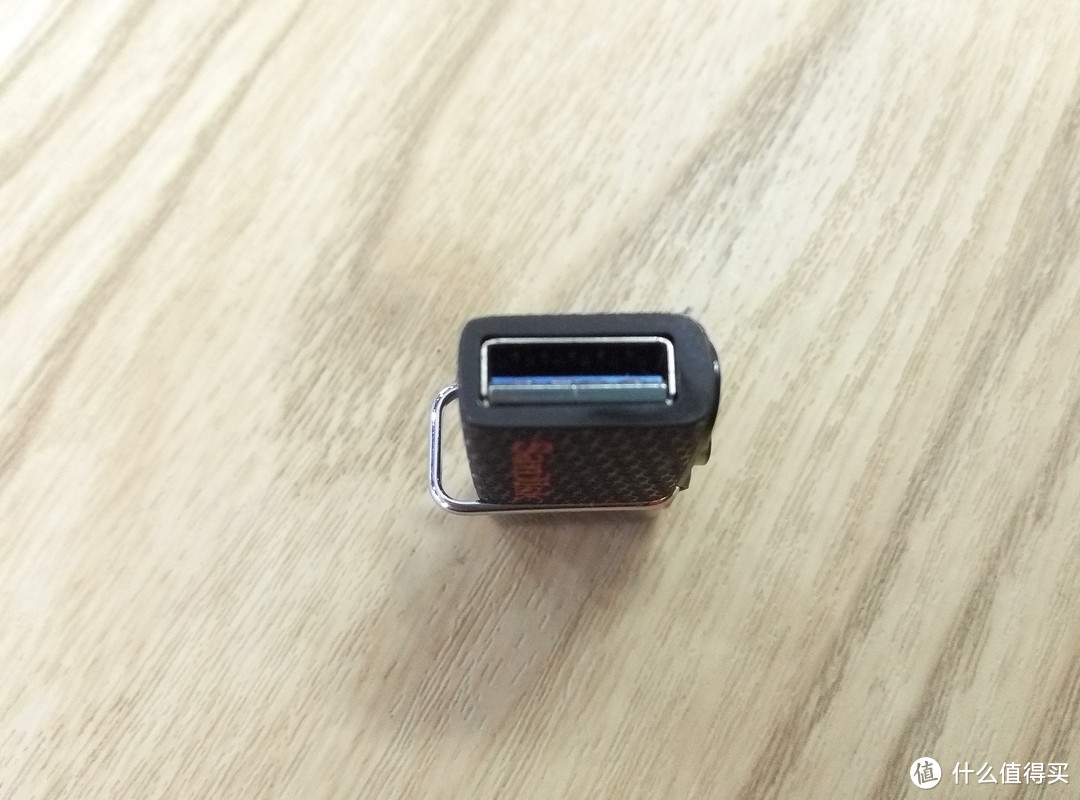 16G内存手机的妥协办法：SanDisk 闪迪 64G U盘