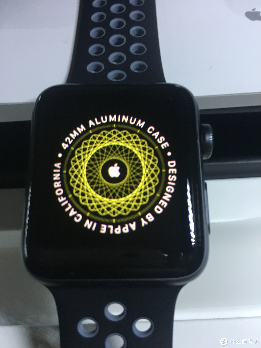 Apple 苹果 Watch Nike+ 42mm 开箱晒物&一周日常使用感受