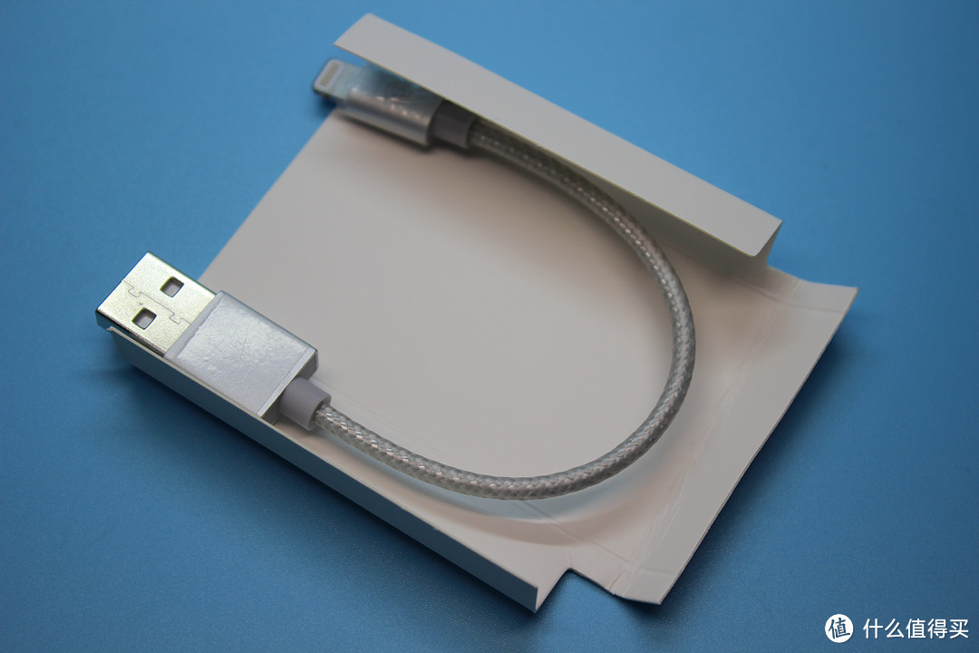 15cm短线新选择——OPSO 苹果MFI认证 超短款lightning数据线 开箱评测