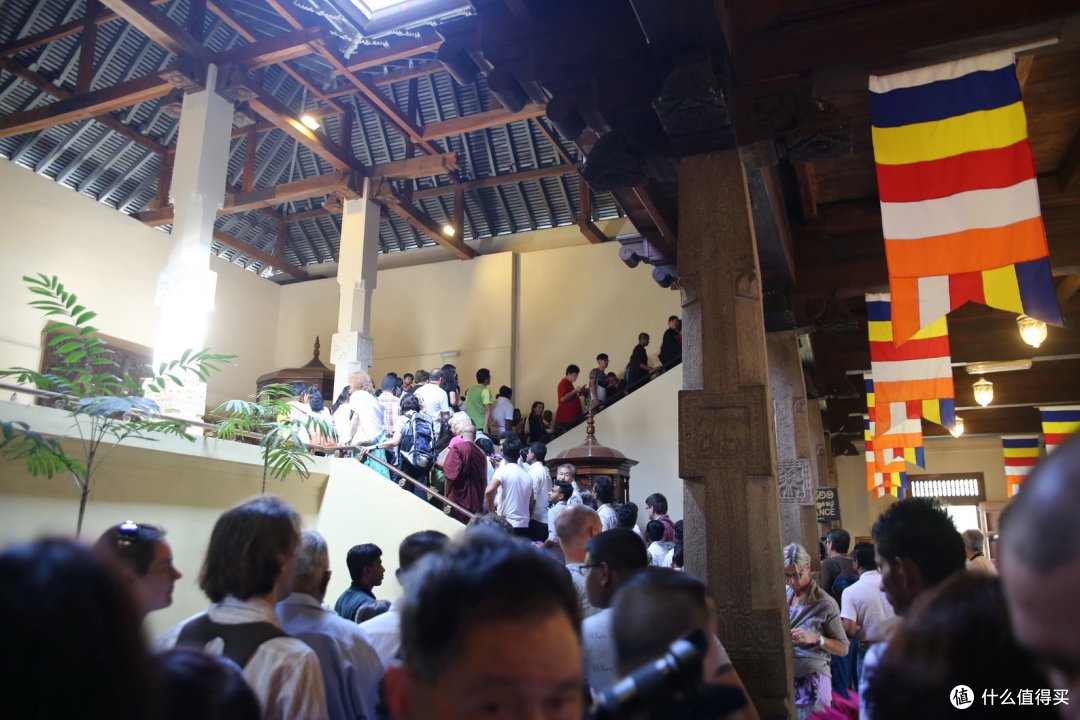 佛牙寺和皇家植物园