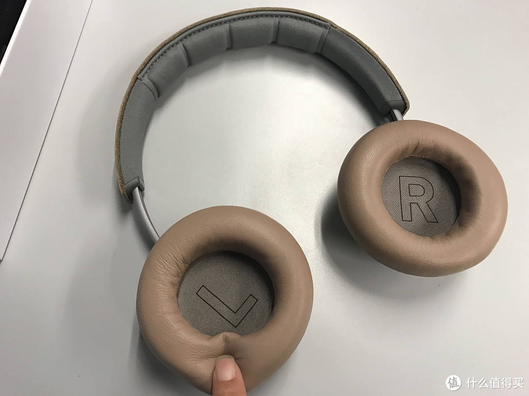 写作懒癌九级的Bang & Olufsen Beoplay H9 主动降噪蓝牙耳机 开箱体验