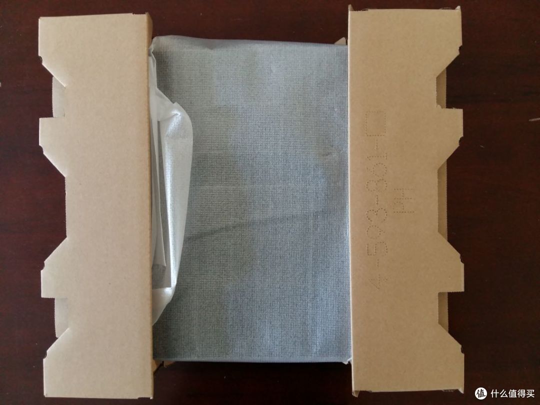 为信仰第一次英亚直邮 — SONY 索尼 PS4 Slim 1T 开箱