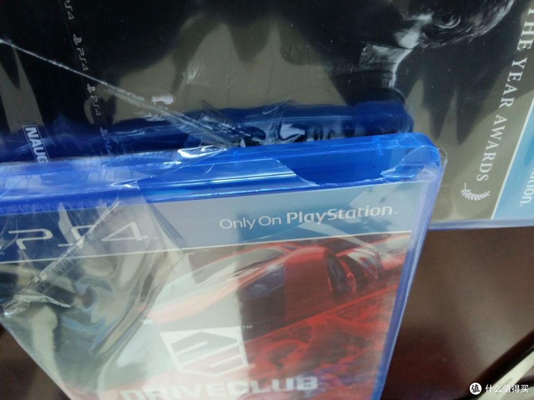 为信仰第一次英亚直邮 — SONY 索尼 PS4 Slim 1T 开箱