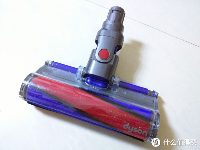 姗姗来迟的十吸头 dyson 戴森 V6 Fluffy 吸尘器