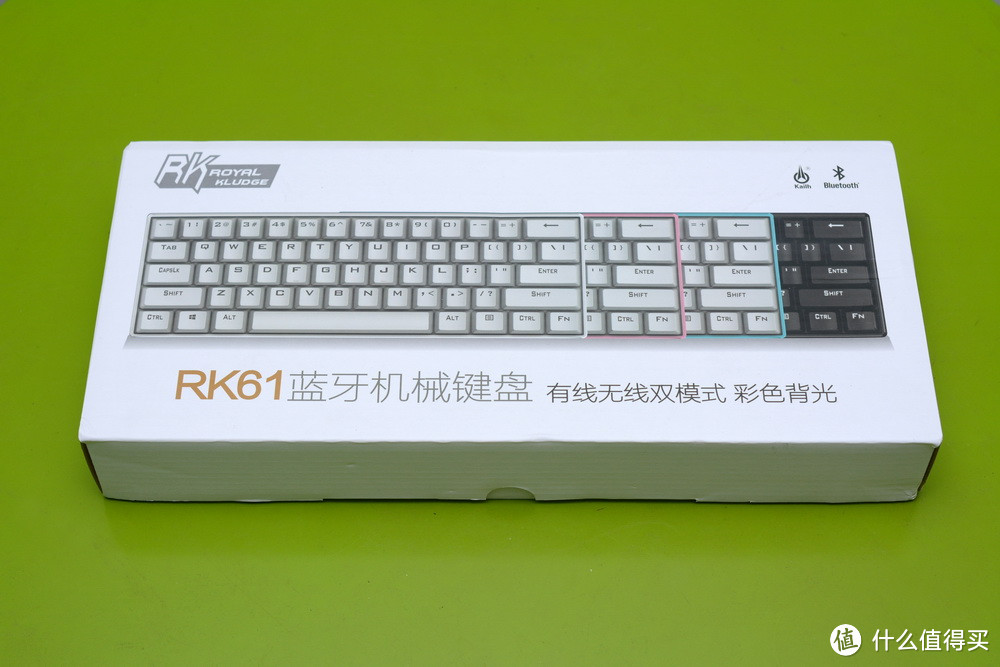 手上键盘再多也能容下它：ROYAL KLUDGE RK61 双模蓝牙 机械键盘 开箱