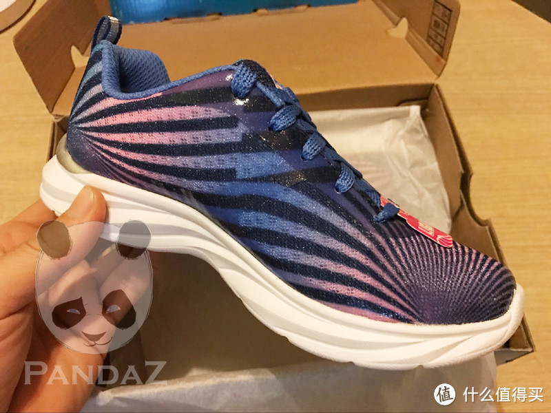 竞猜男/女款，我的一次海淘“小失蹄”：SKECHERS 斯凯奇 Pepster-Rally Up Lace Up Sneaker 童鞋 开箱