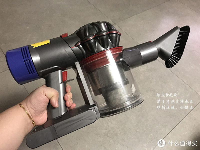 黑五入手 dyson 戴森 V8 无线手持吸尘器