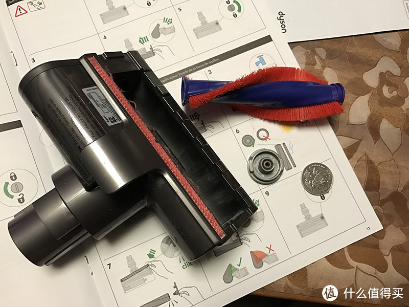 黑五入手 dyson 戴森 V8 无线手持吸尘器