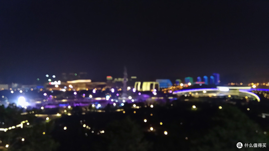 是不是有点模糊了 是不是有点模糊了