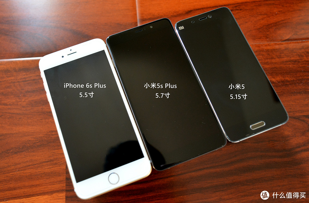 与iPhone 6s Plus和小米5对比