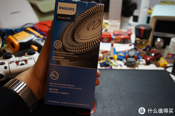 噱头还是实用?PHILIPS飞利浦 S111 电动剃须