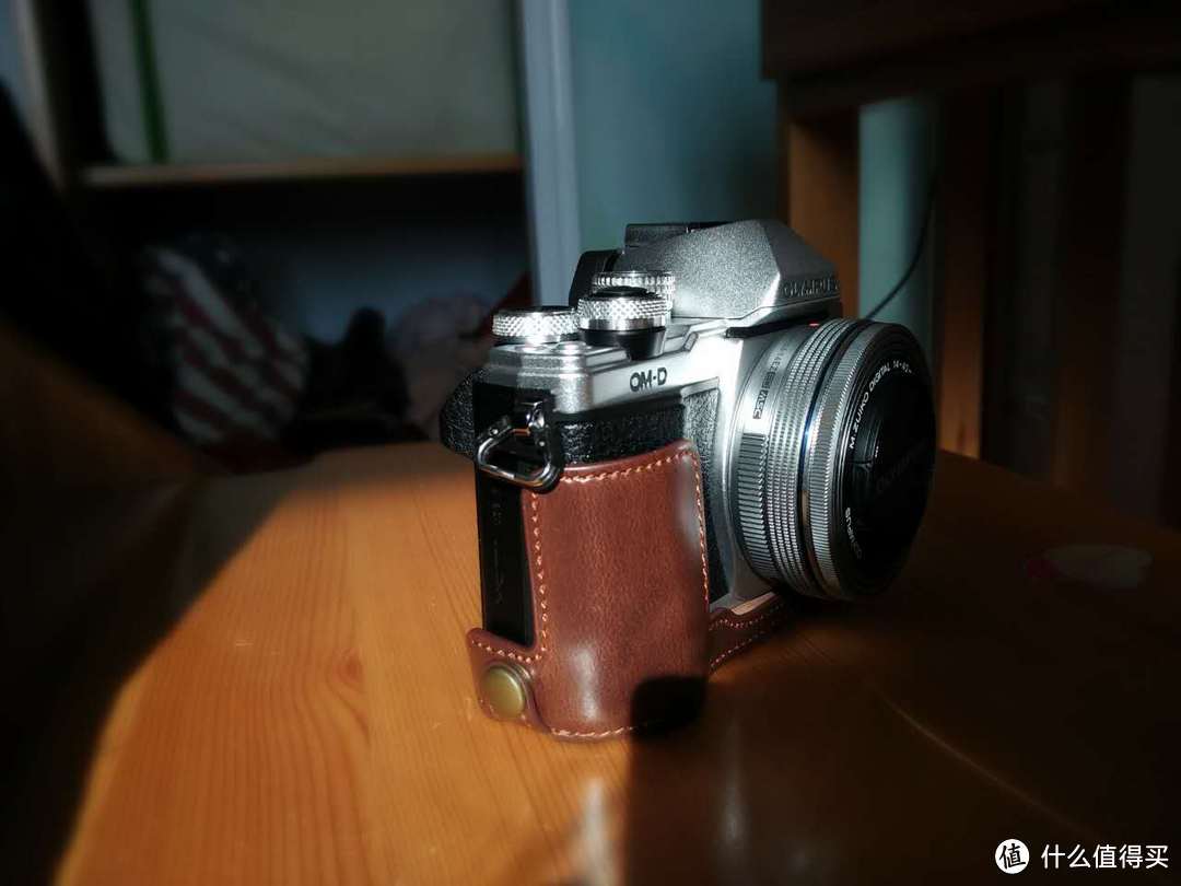 暖心的生日礼物：OLYMPUS 奥林巴斯 E-M10Ⅱ 相机开箱