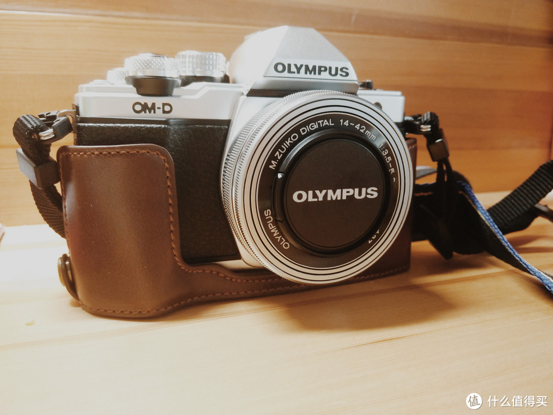 暖心的生日礼物：OLYMPUS 奥林巴斯 E-M10Ⅱ 相机开箱