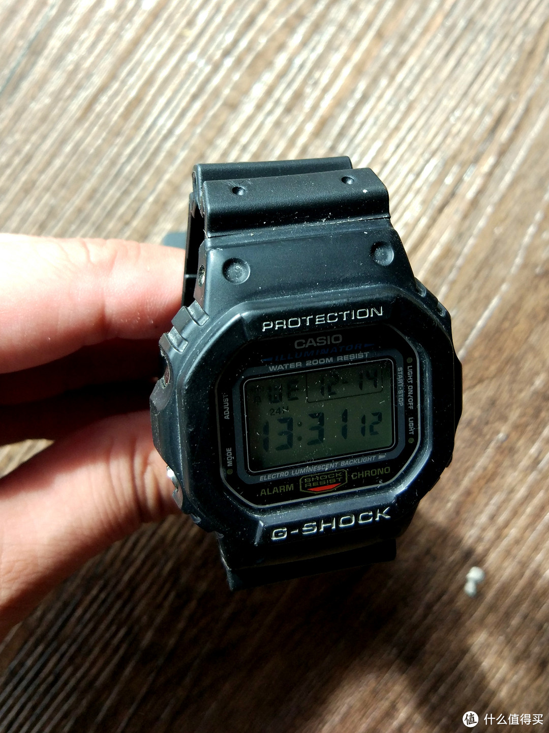 Casio 卡西欧 G-SHOCK DW5600E-1V换表带重焕新生