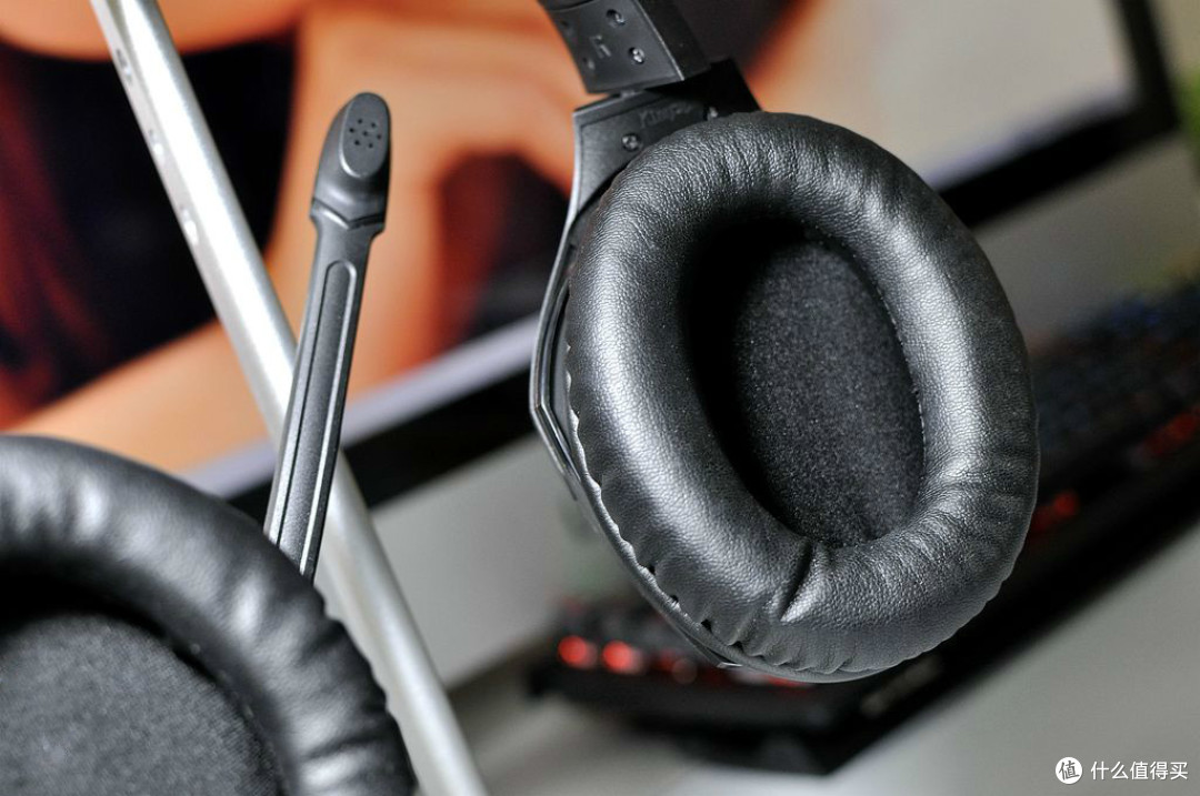 身轻体健,骨骼清奇:Kingston 金士顿 HyperX Cloud Stinger 毒刺 电竞耳机