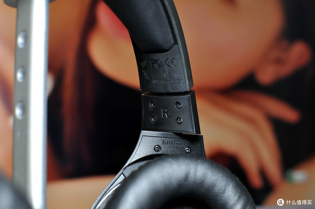 身轻体健,骨骼清奇:Kingston 金士顿 HyperX Cloud Stinger 毒刺 电竞耳机