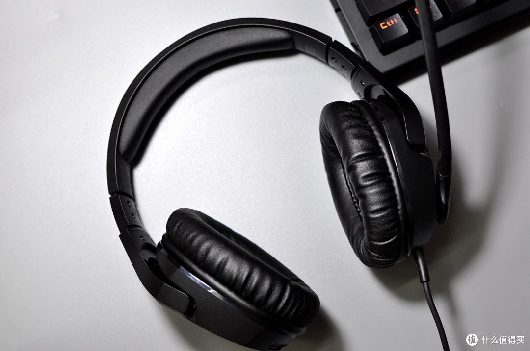身轻体健,骨骼清奇:Kingston 金士顿 HyperX Cloud Stinger 毒刺 电竞耳机