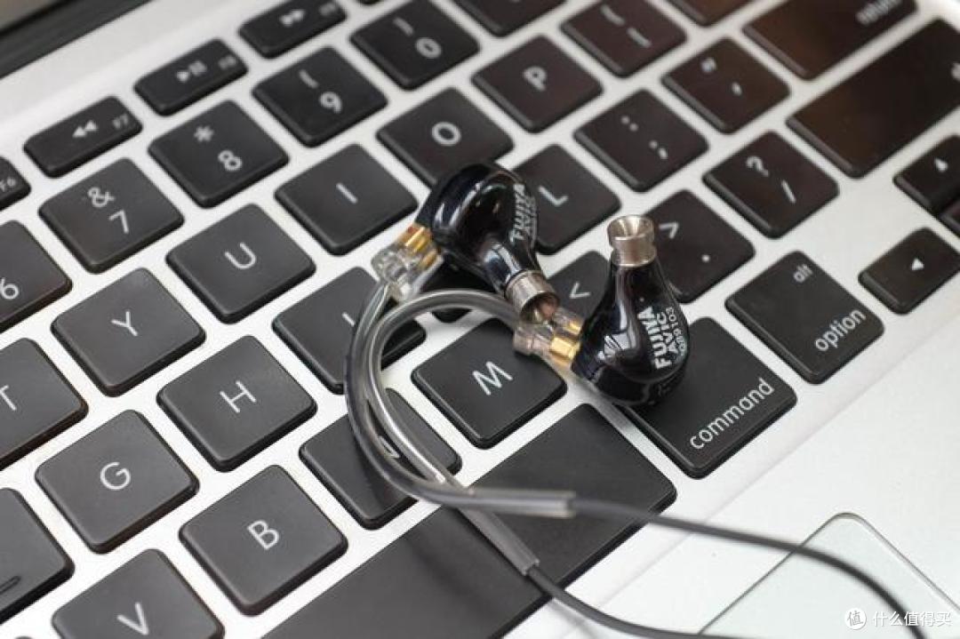 冷门的单单元动铁fitearf111耳塞