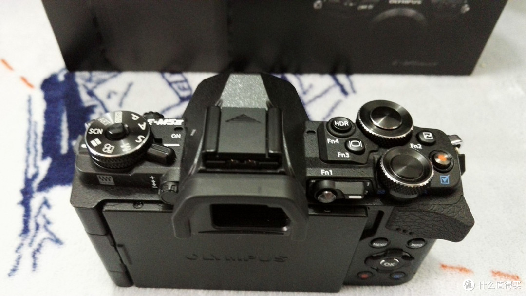 人生的第一台相机 — 奥林巴斯 E-M5 Mark II +12-50套机+14-42EZ饼 开箱