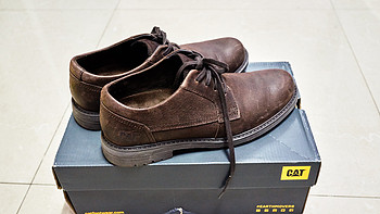 卡特彼勒 男式休闲皮鞋外观设计(鞋舌|鞋跟|鞋垫)
