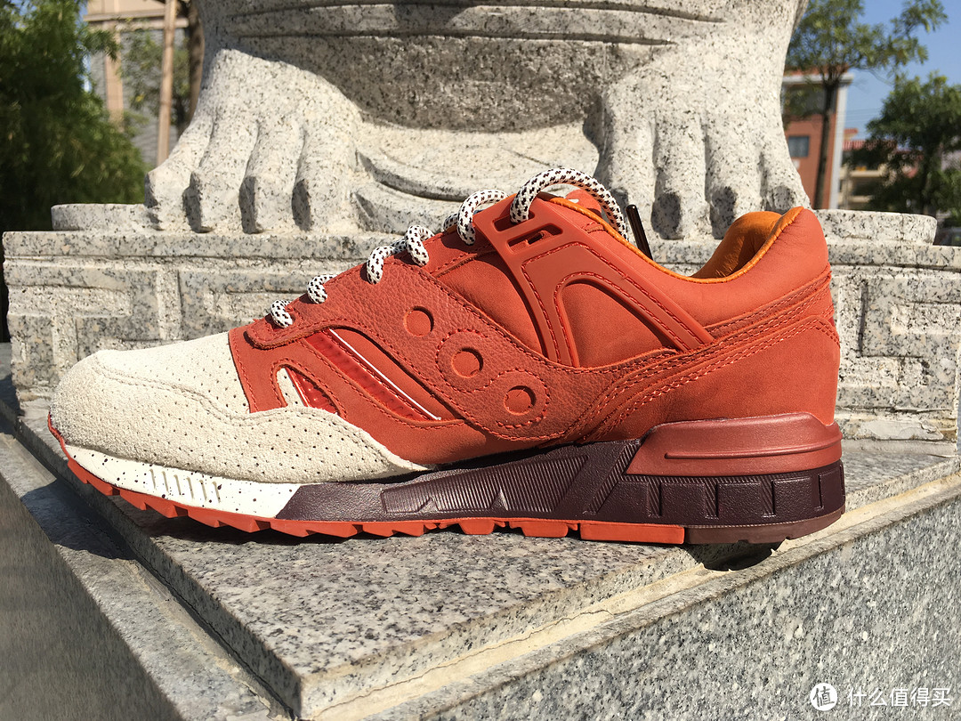 在剁手的路上越走越远3：Saucony 圣康尼 Grid SD Pumpkin Spice 复古跑鞋