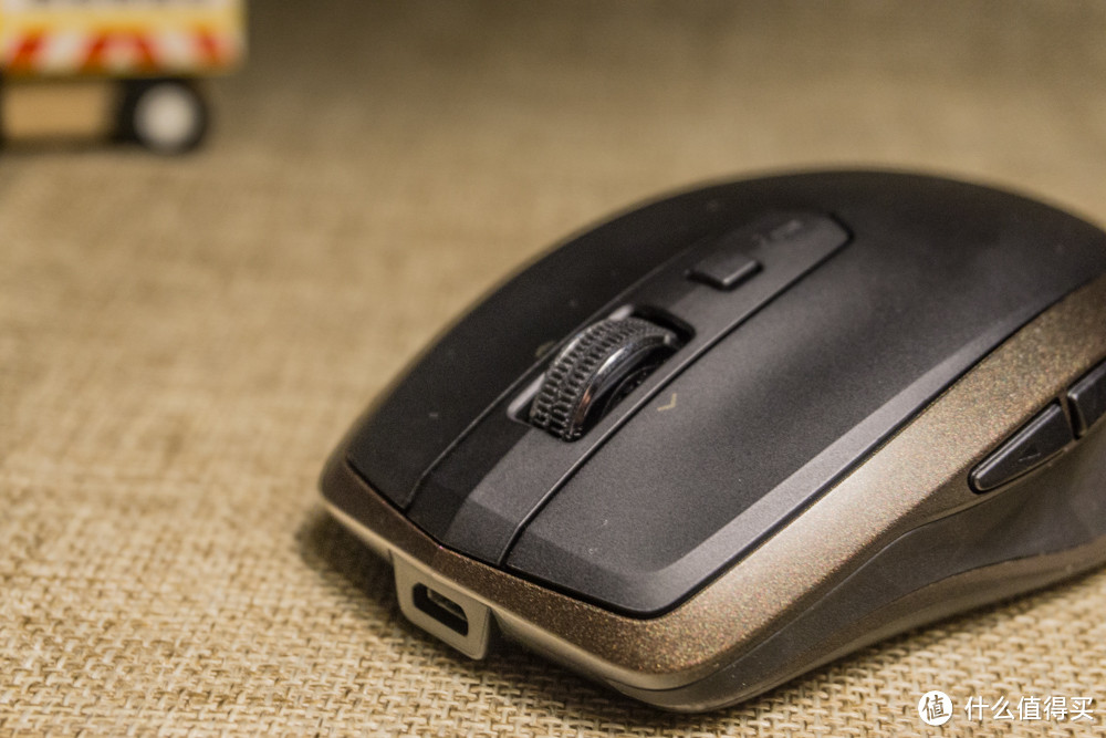 黑五剁手Logitech罗技 MX Anywhere 2 移动无线鼠标,对不起这价格啊