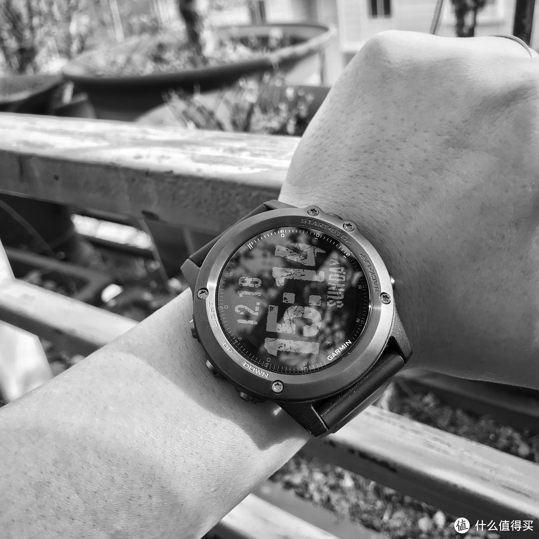 迎战反弹的肚腩：GARMIN 佳明 Fenix3 HR 港行蓝宝石版 开箱简评