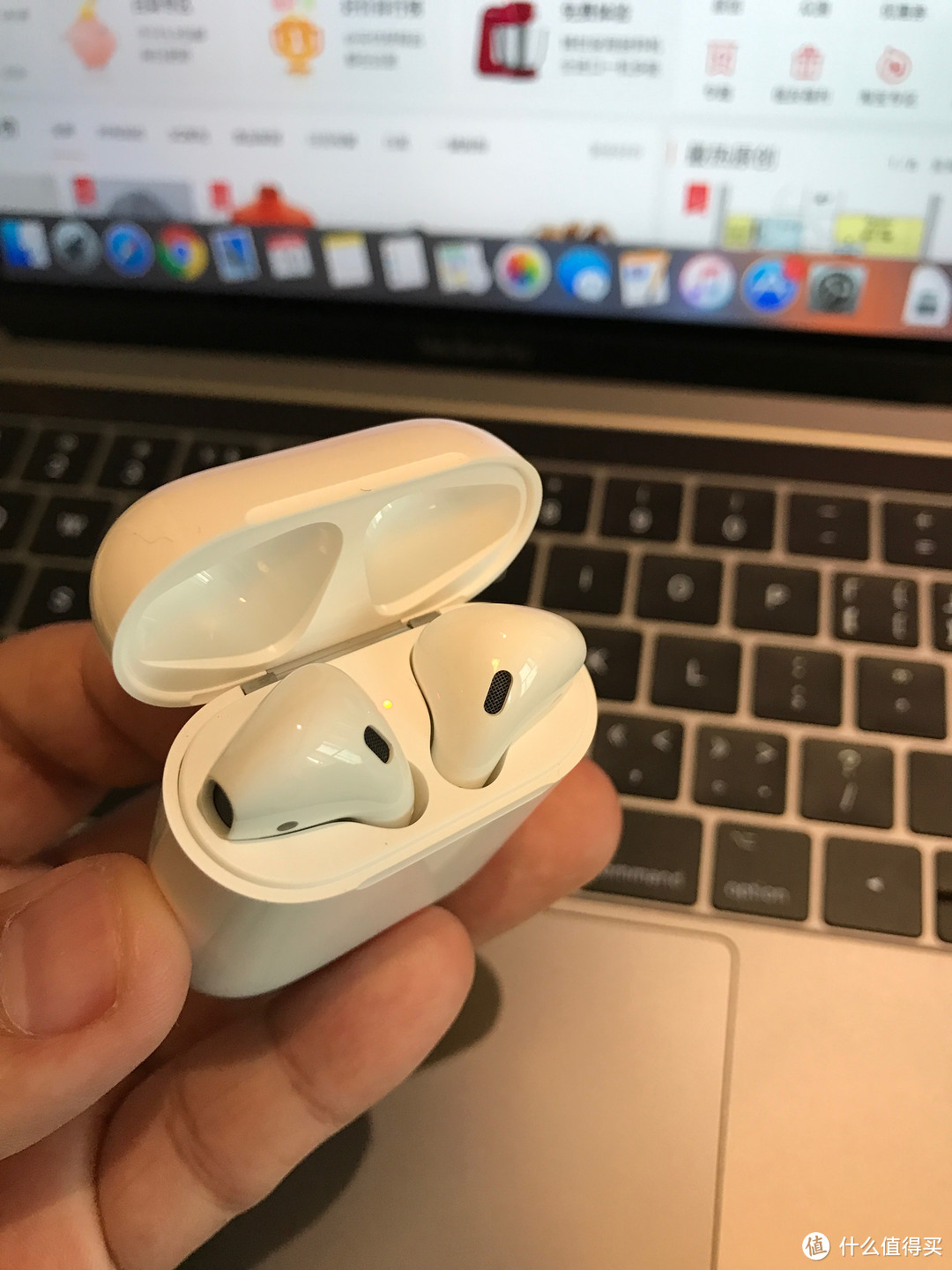 #本站首晒# 还热乎着——新鲜到手的Apple 苹果 Airpods 无线耳机