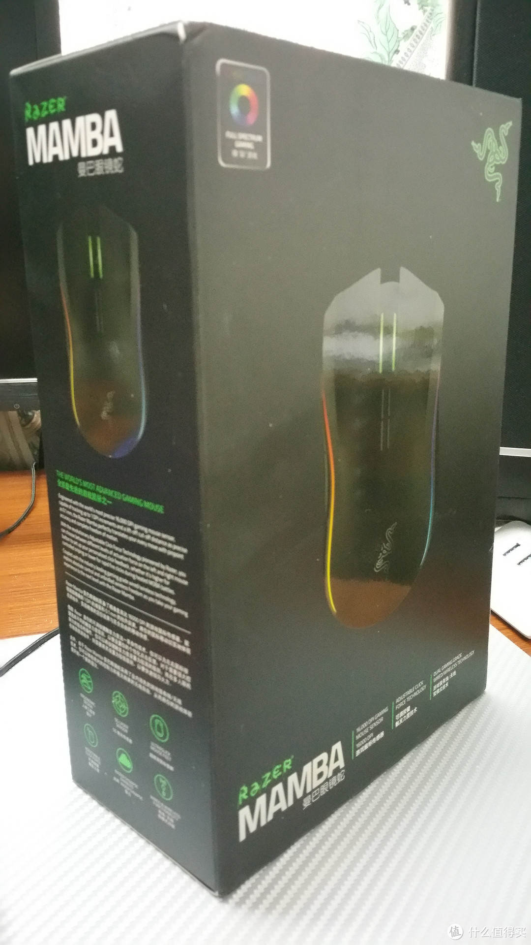 RAZER 雷蛇 Mamba 曼巴眼镜蛇 双模无线激光鼠标 开箱简评