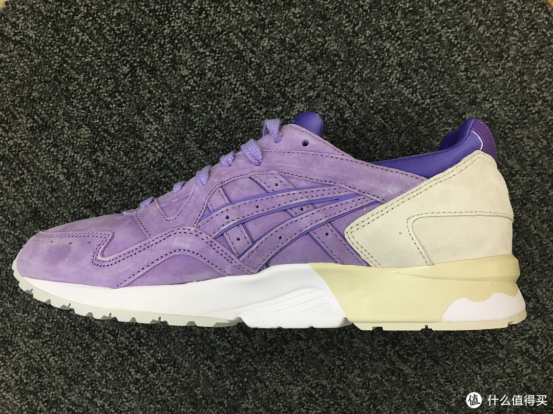 ebay入 ASICS 亚瑟士 Tiger GEL-LYTE V  薰衣草配色运动鞋