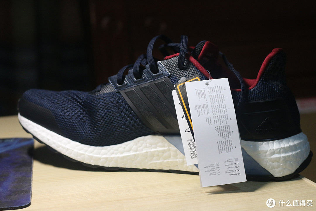 Ultra Boost ST 蓝黑色 跑鞋 开箱