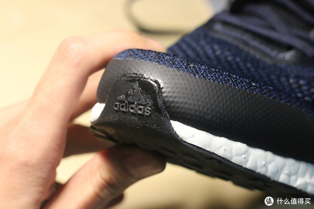 Ultra Boost ST 蓝黑色 跑鞋 开箱