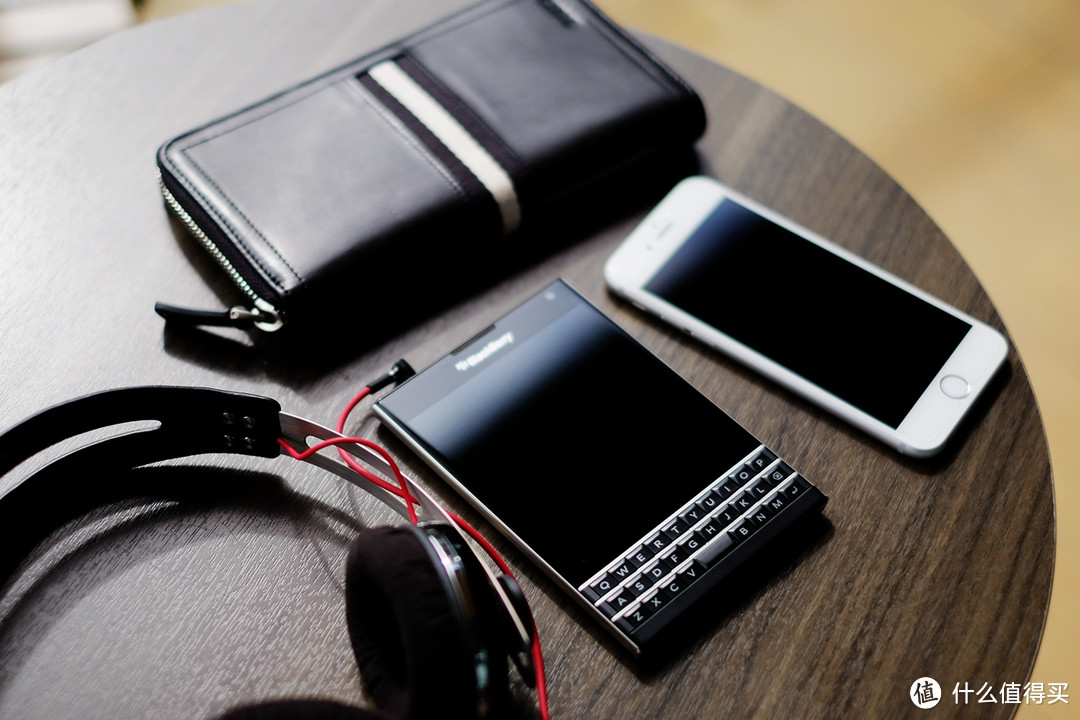 完美设计只为典藏 — BlackBerry 黑莓 Passport 智能手机  开箱简评