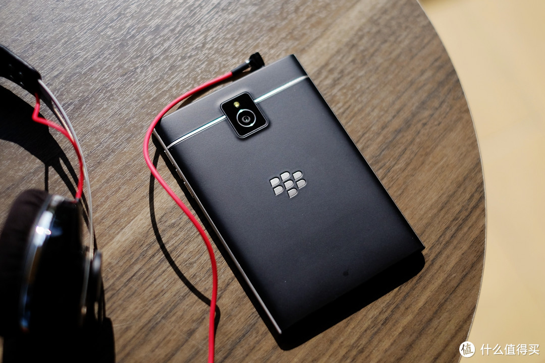 完美设计只为典藏 — BlackBerry 黑莓 Passport 智能手机  开箱简评