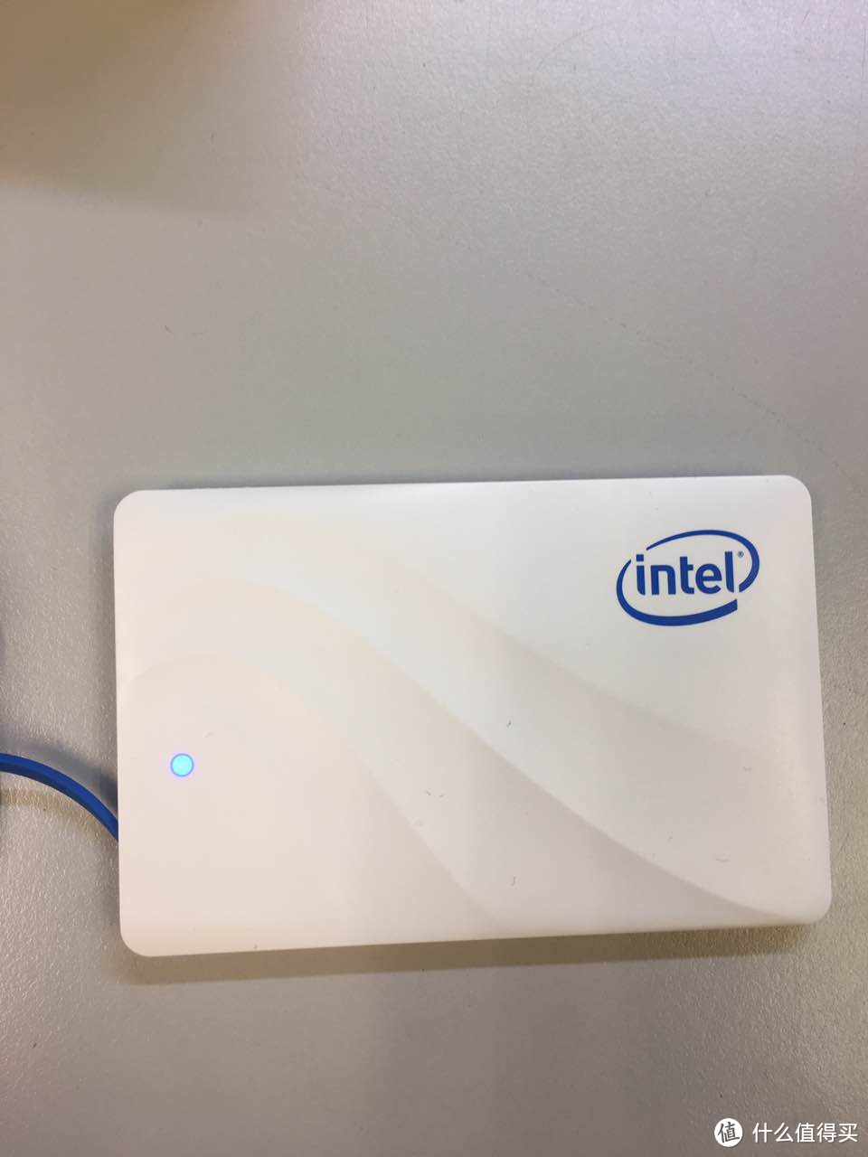 Intel 文创 移动电源 开箱