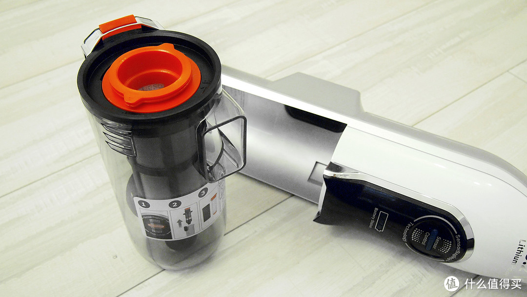 #本站首晒# 无线吸尘器的第二个选择：获红点设计奖的 Bosch 博世 BCH6L2560