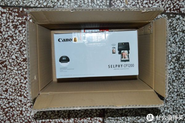 佳能cp1200 便携照片打印机开箱介绍(屏幕|进纸口|色带|接口)