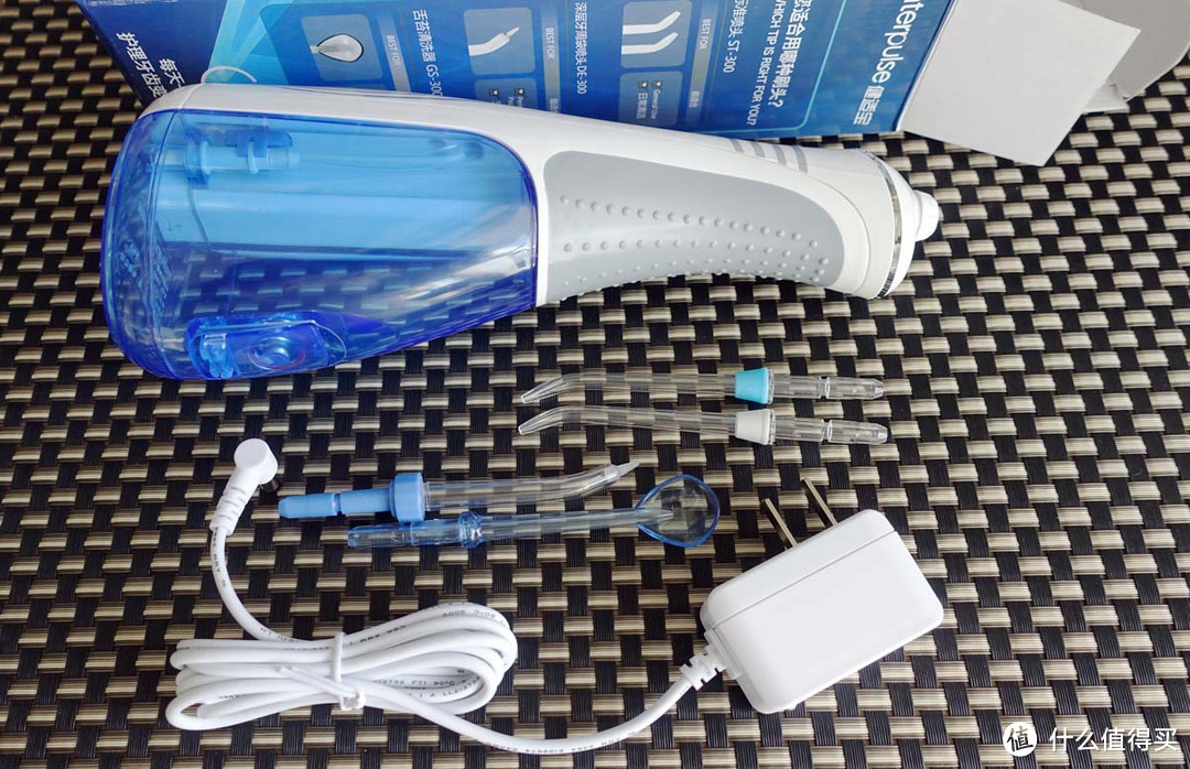 最便宜的冲牙器 — Waterpulse 健适宝 V400 评测