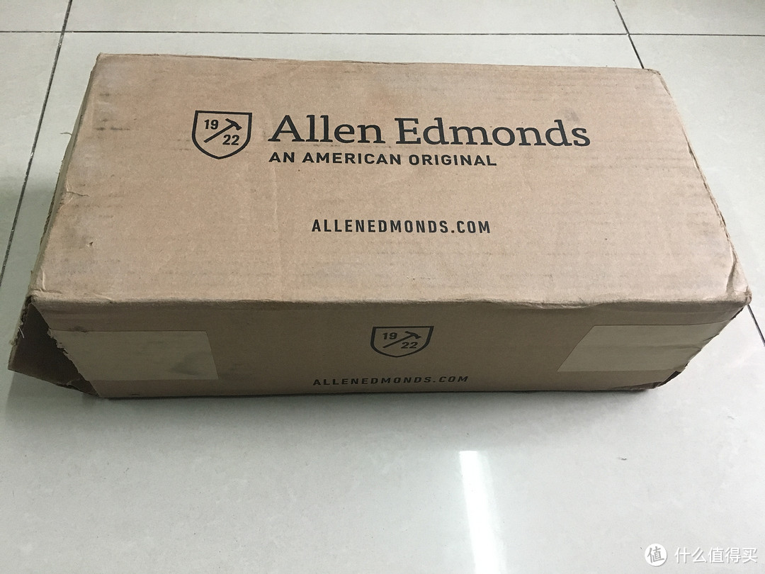 普通的纸箱快递包装 普通的纸箱快递包装
