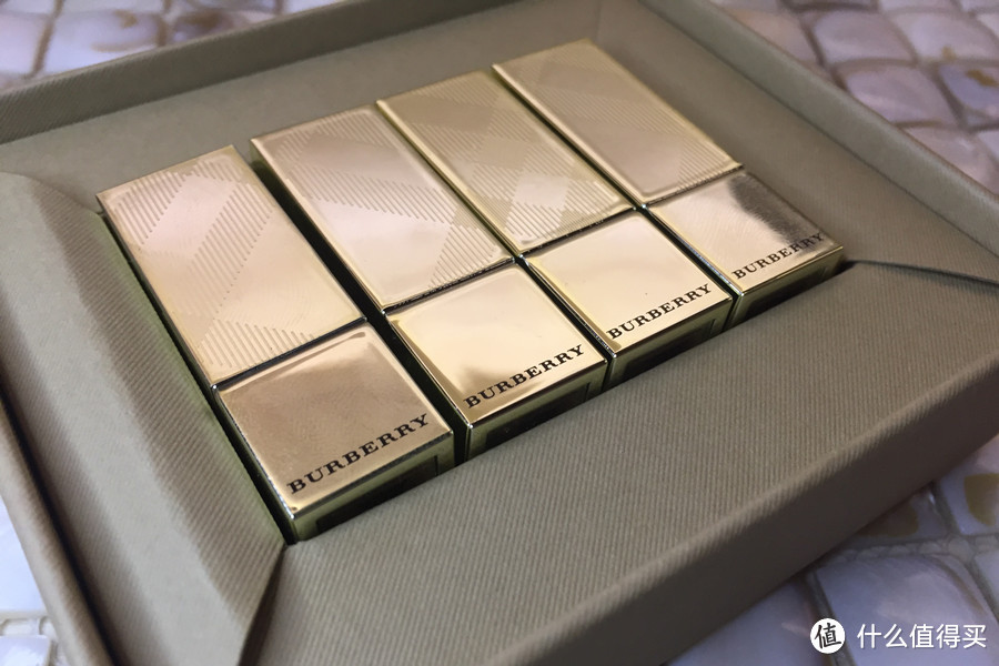 Burberry 博柏利 Festive 圣诞限量迷你唇膏套装 4支全试色