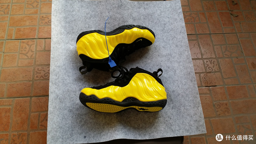 销量惨淡 — Nike 耐克 Air Foamposite One “Wu-Tang” 篮球鞋 开箱