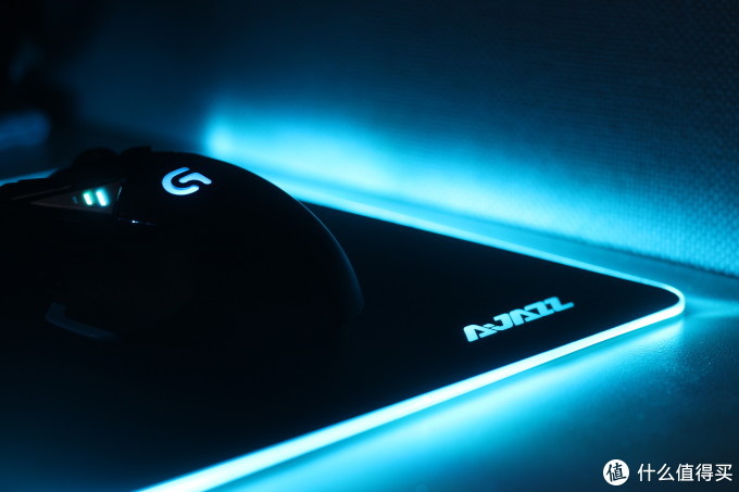 神说,要有光 —— AJAZZ黑爵 Pad RGB 游戏发光 鼠标垫测评