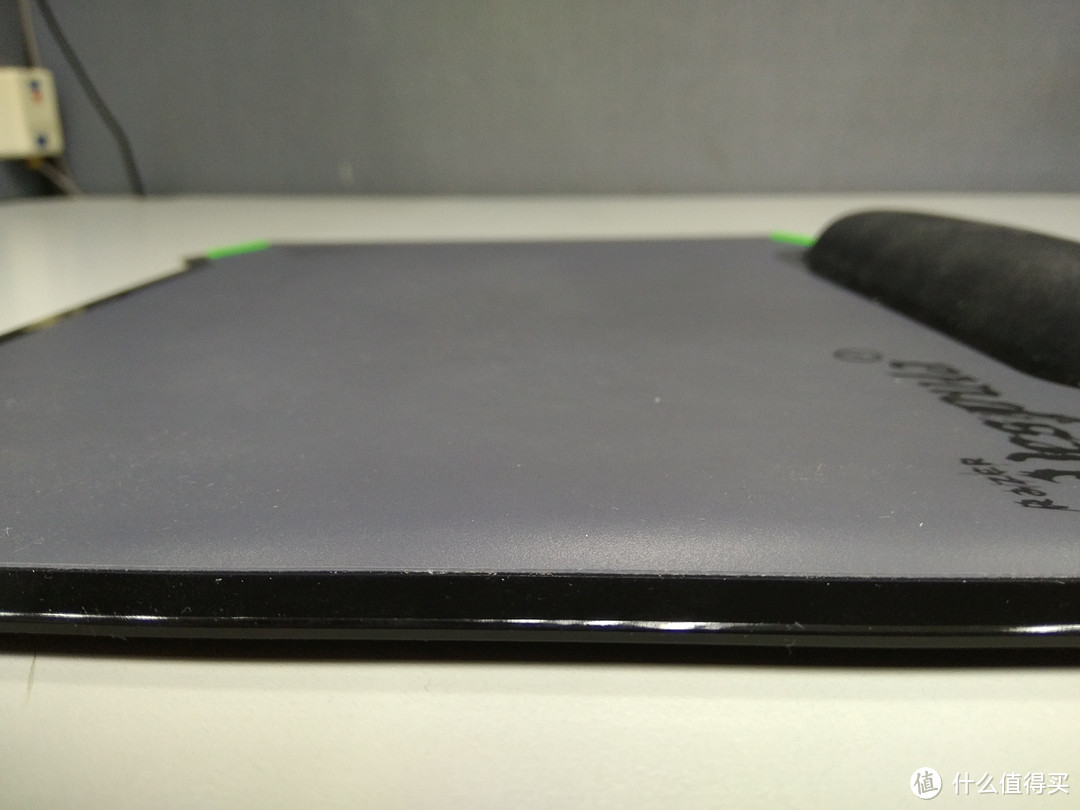 神说,要有光 —— AJAZZ黑爵 Pad RGB 游戏发光 鼠标垫测评