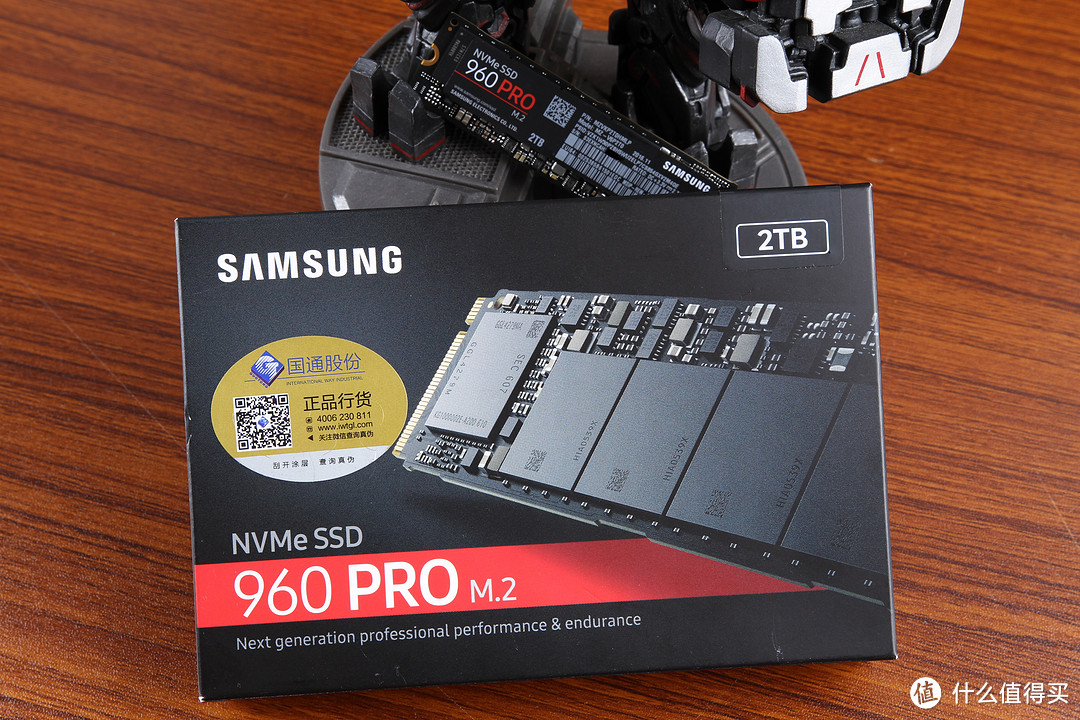 #原创新人#SAMSUNG 三星960 PRO 2T M.2旗舰极SSD+同门师兄弟的实测